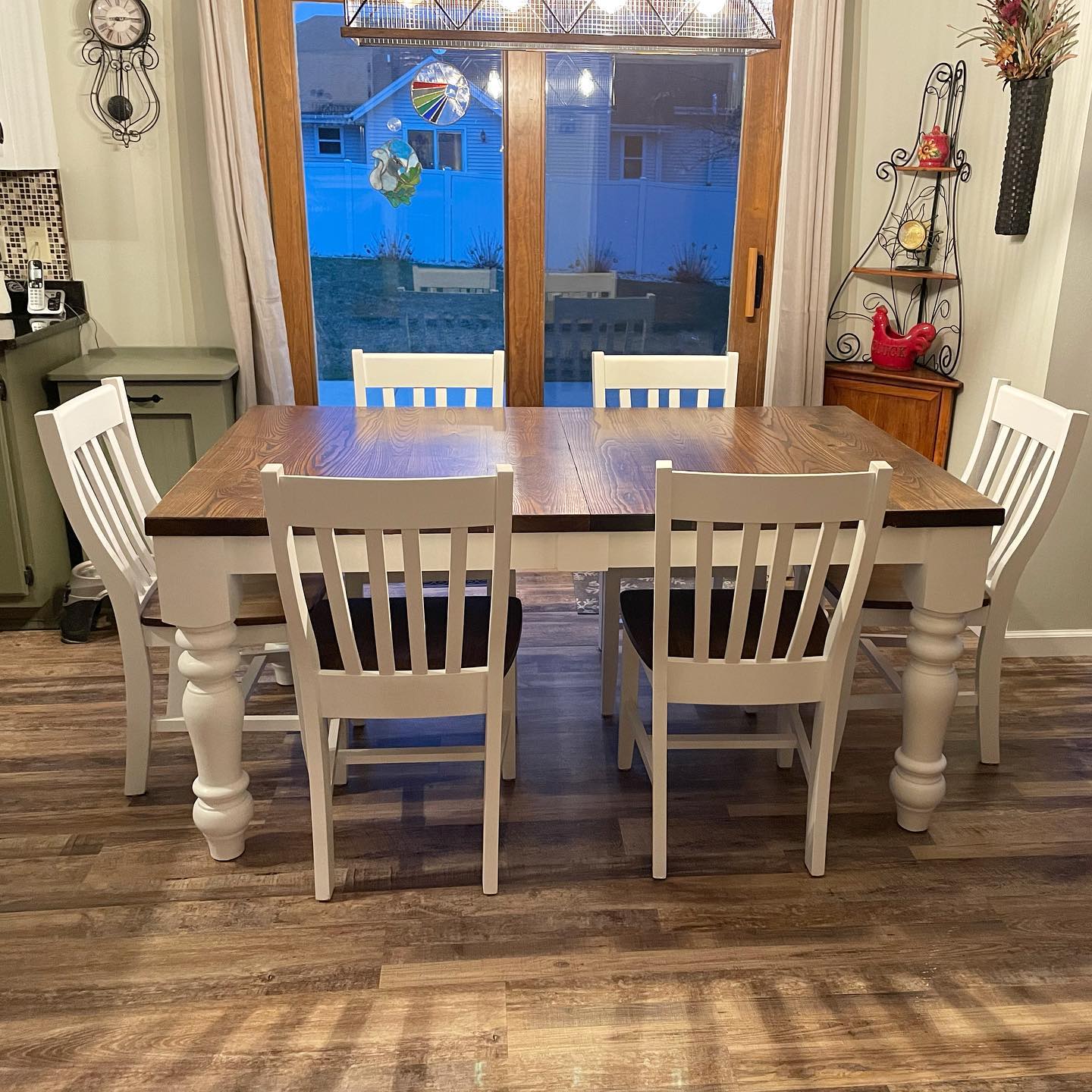 DIY Dining Table Workshop - Turned Legs
