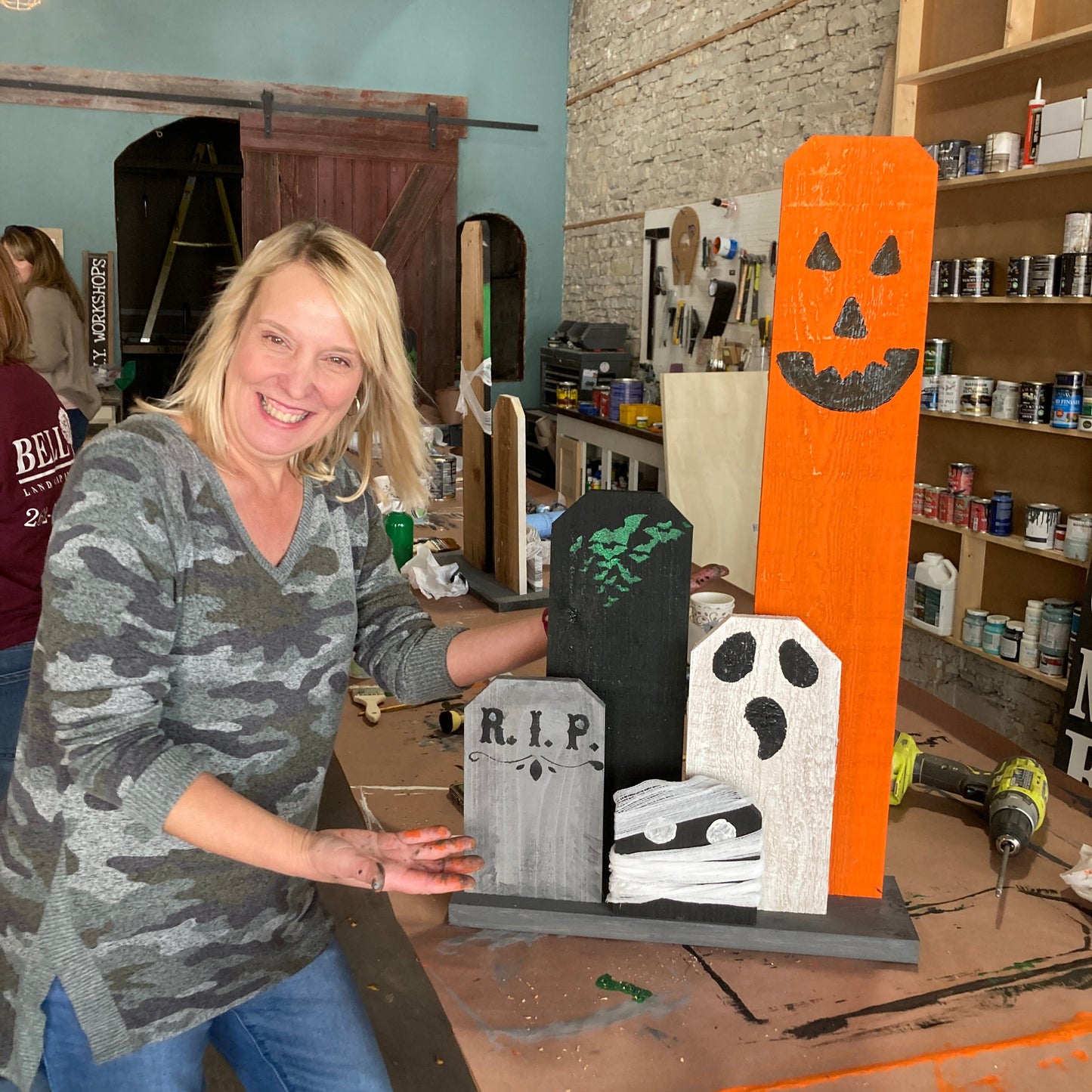 Halloween Front Porch Decor Workshop