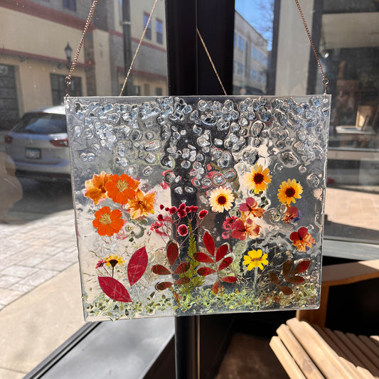 Epoxy Fall Leaves Suncatcher Workshop