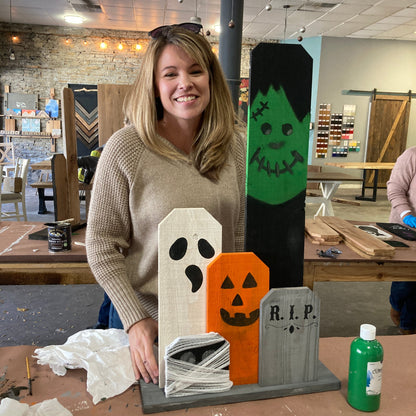 Halloween Front Porch Decor Workshop