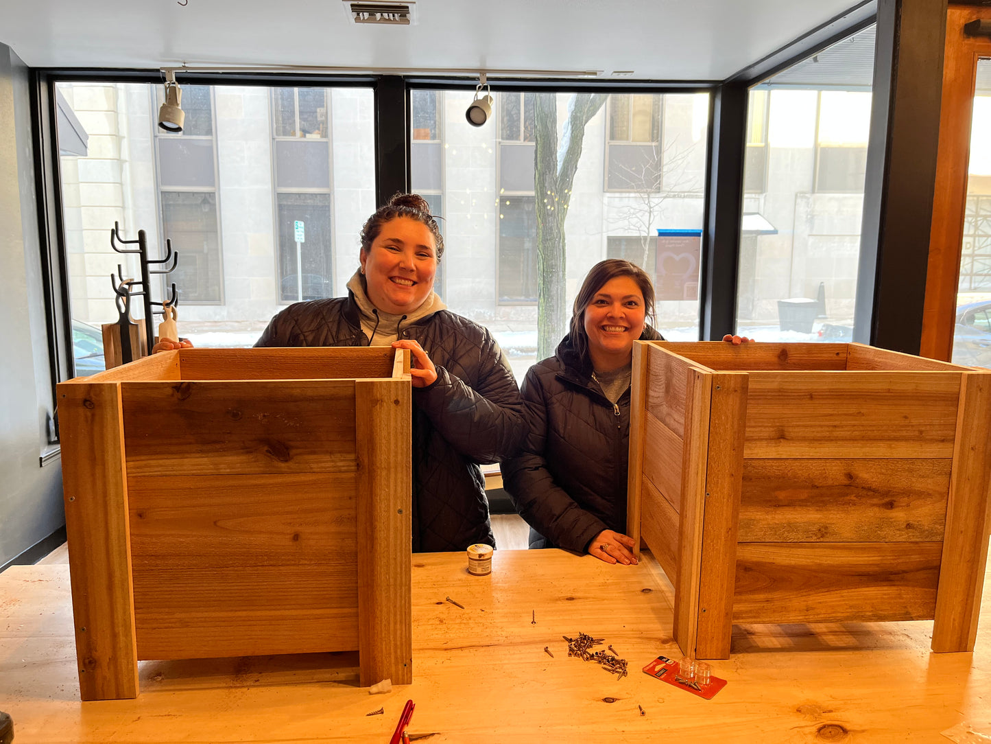 Large Cedar Planter Workshop