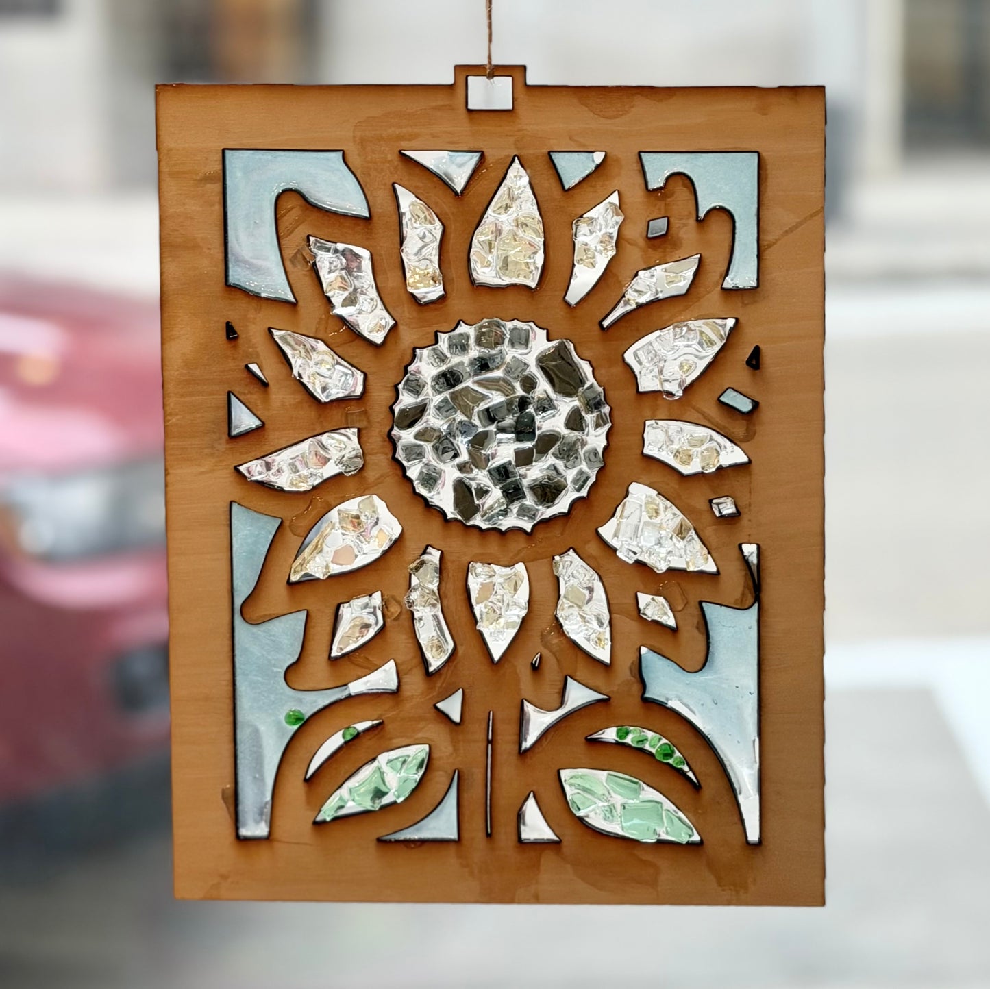 Crushed Glass Garden Suncatcher Workshop