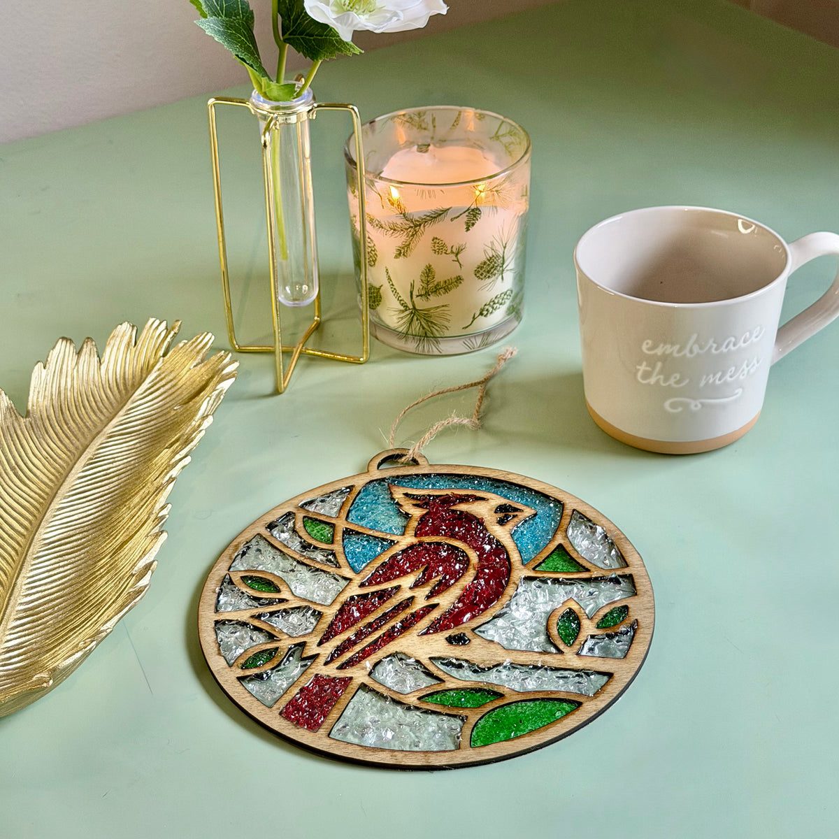 Cardinal Crushed Glass Suncatcher Kit